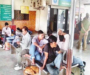 Khurja-Meerut Passenger canceled until February 28.