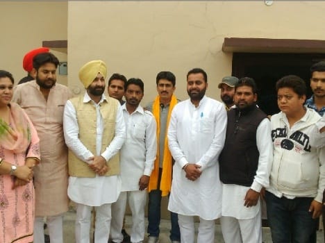 pathankot, Bihar, win, distribute, laddo, congress