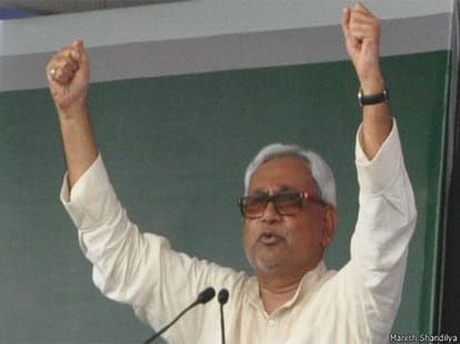 lalu yadav did not make the minister shyam rajak and pk shahi