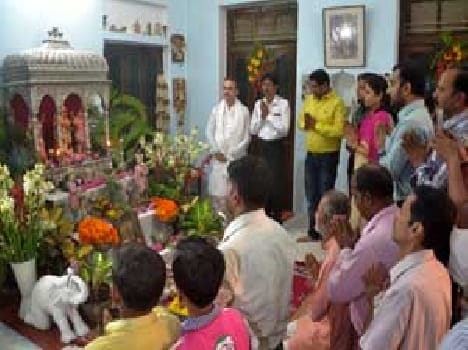 Flowers of the Himalayas punishment connected with Dhanwantari's court