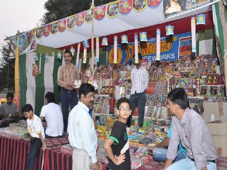 Golegi wisely and carefully sweetness in festival