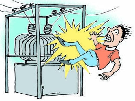 Scorching high tension line workers
