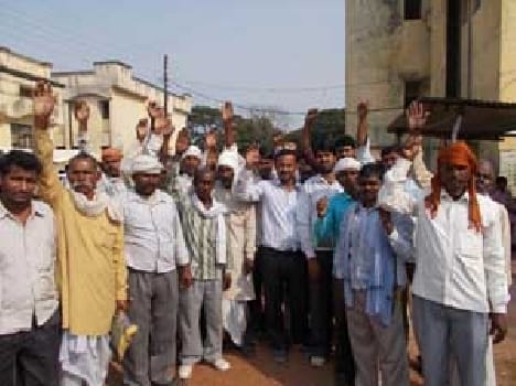 Display of voter list manipulation charges