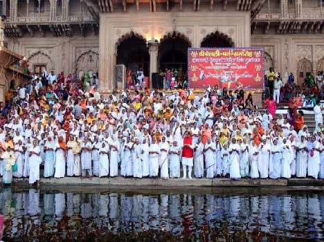 widows celibrate deepotsav