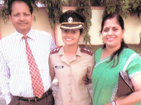 sapna selected as lieutenant in indian army.