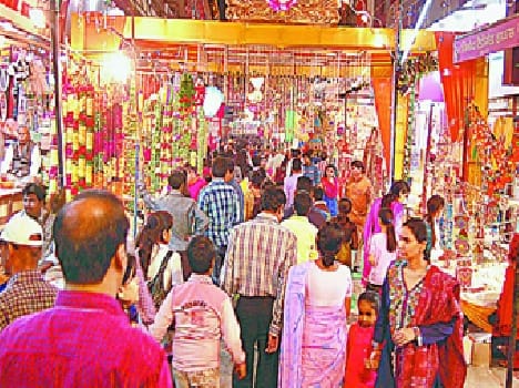 Diwali today, there shopping