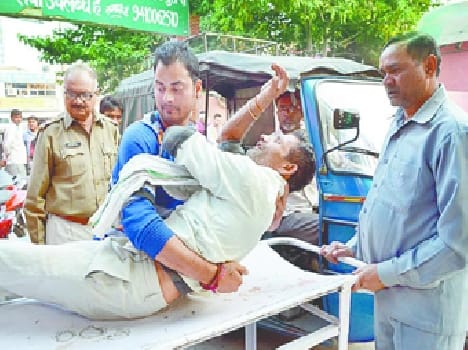 Roadways bus turnaround and 21 injured