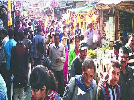  The market drew crowds in Almora on Diwali