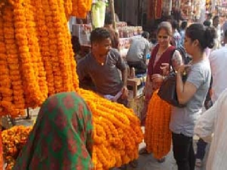 Plenty sold Lakshmi - Ganesh idols