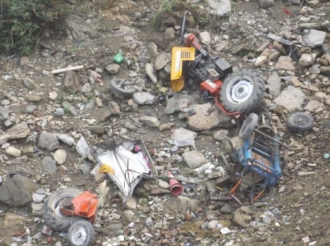 11 died in road accidents in himachal.