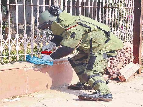 Sensation of tiffin bomb near Taj