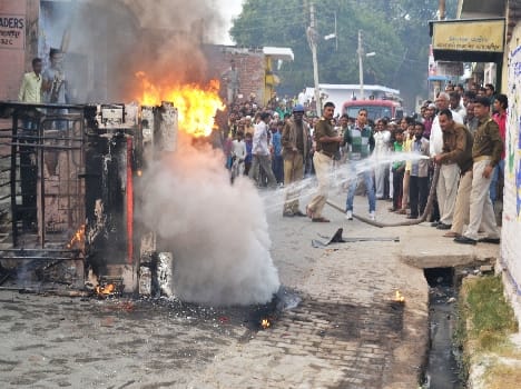Baby's death by irate mob jeep blew