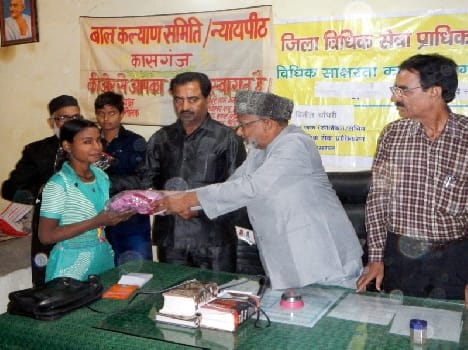 Bate orphans on Children's Day Clothing