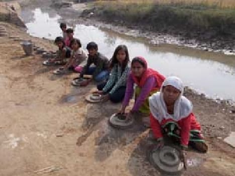 Women played Nhay - Khay Ceremony