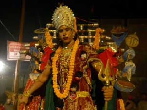 Bharat solder people descended for Dekrane