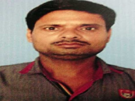 Death of the youth in road accident