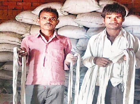 Watchmen hostage looted 52 quintals rebars