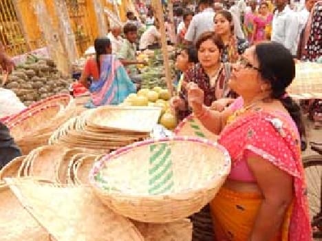 Cleanliness of losses , until late in the evening became the altars
