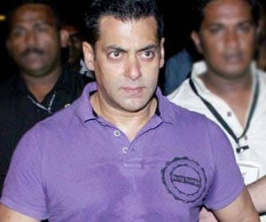 salman gets clean chit in a case against him in kanpur