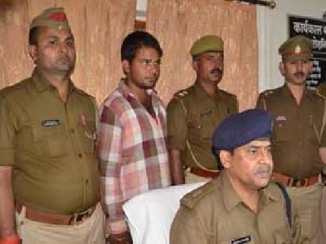 Smuggling of animals in racket policemen