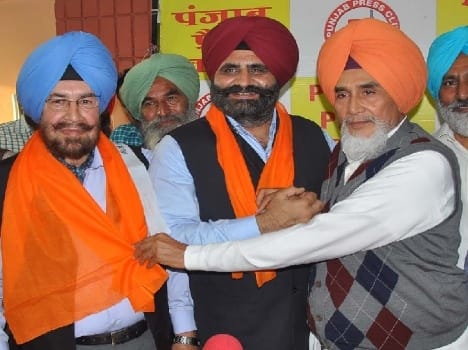 State Congress vice kamboj join aam adami party