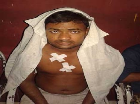 ATMs have guards injured