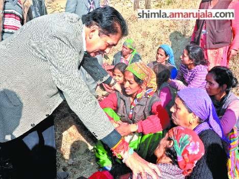 kullu fire case, devta warns minister karan singh.