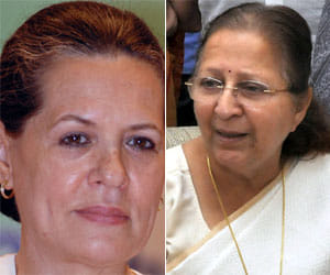 Sonia meets Lok Sabha Speaker