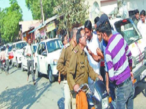 fir on panchyat election candidate