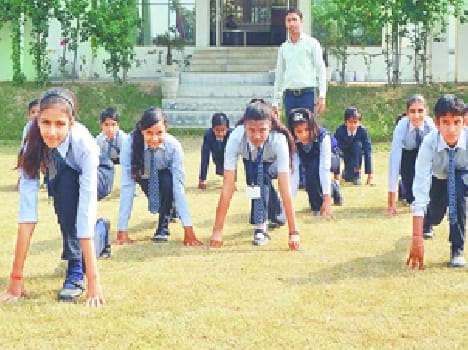 The first race Mene janhavi