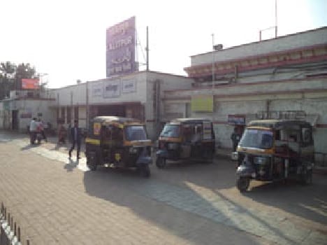 Traffic sorority system at railway station