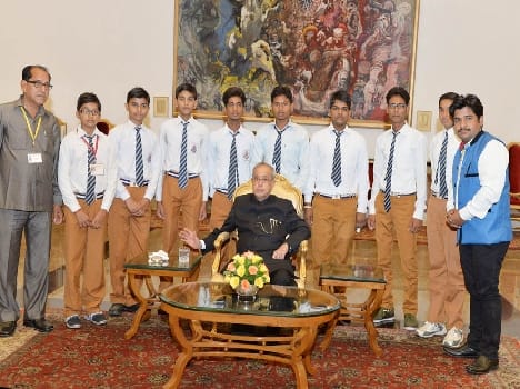 president appled to students to maintain cleanliness in the environment and do hard work in student