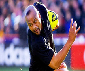 first rugby superstar jonah lomu passed away