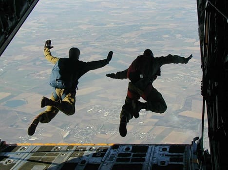 Soldier died during training of parajumping