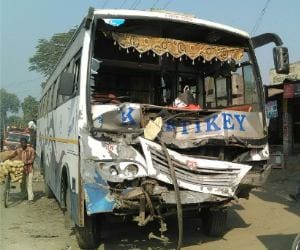 Three people died in an accident in Raebareli.