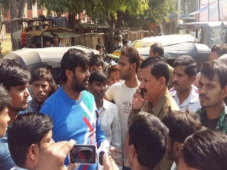 Jam imposed siege to electricity office