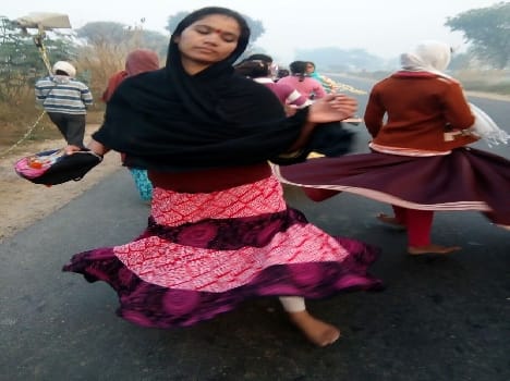 radha rani braj yatra at lohvan