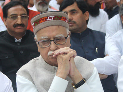 narendra modi backs arun jaitley in ddca scam
