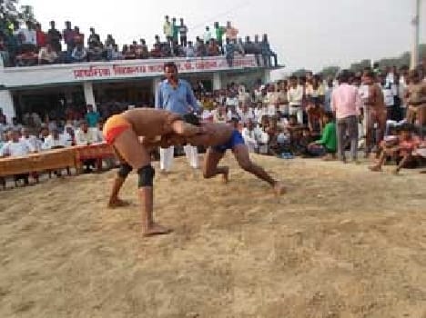 Between wrestlers went well tactically