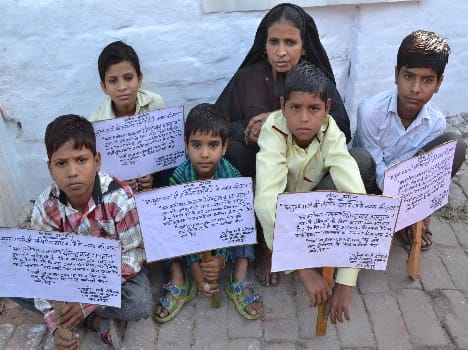 Family sitting on hunger strike against the inspector in charge