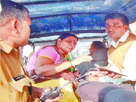 accountent arrested in bribry case