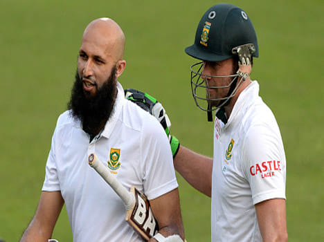 marchant de lange is in for last two test