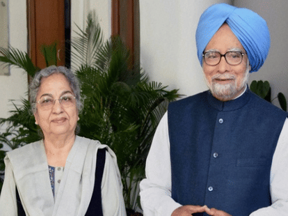 Narrowly survived the wife of former Prime Minister in road accident.