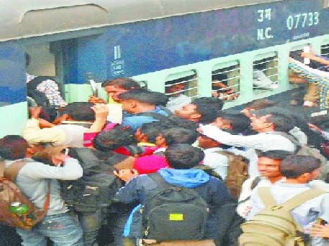 Passenger trains canceled, the passenger harass