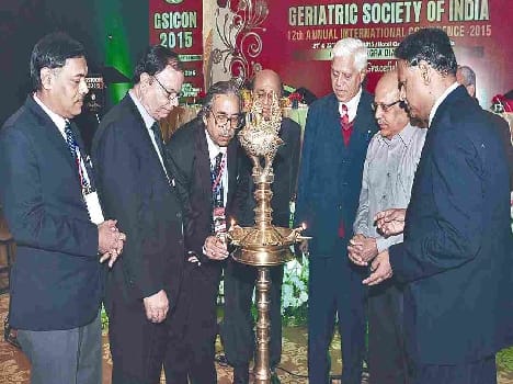 Jiriatrik experts lecture at the conference of the Society