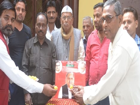 Mulayam Singh's birthday celebrated