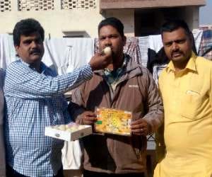  taxi driver win diwali bumper lottery of 5 lakh