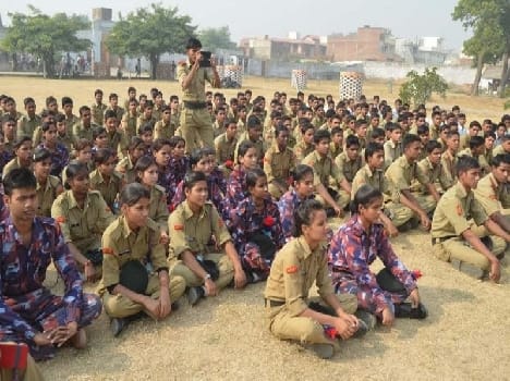 NCC cadets of hygiene message