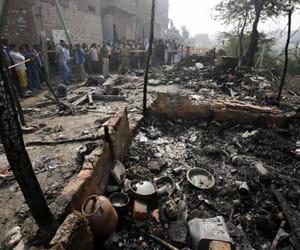 delhi slum family burn alive on sunday night