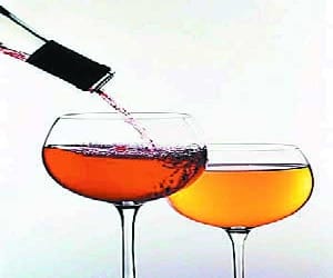 A man died after consuming wine.